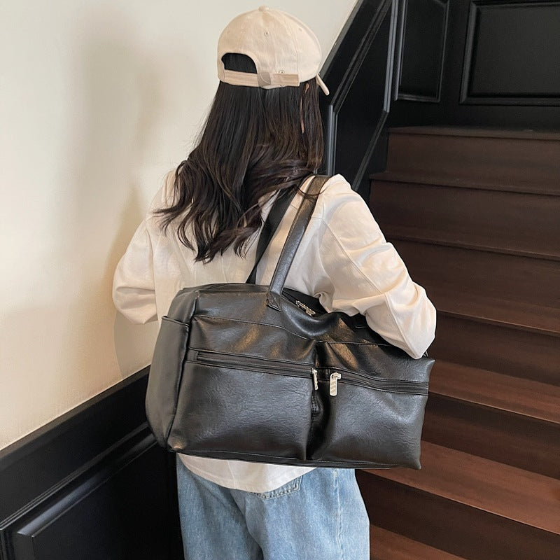 Clara Travel Bag